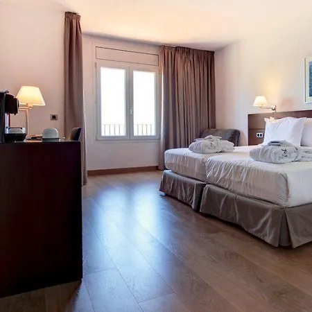 Park San Jorge & By Escampa Hotel 4*